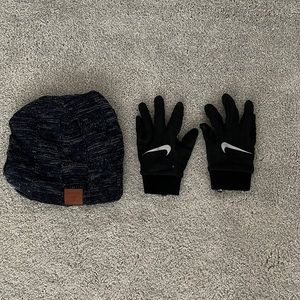 Beanie and Nike gloves bundle